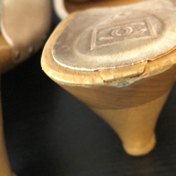 Vintage CHANEL clog sandals - Picture 12 of 12